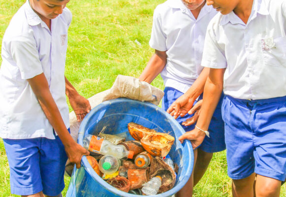 Arming students with knowledge to fight dengue as the epidemic continues to claim over 325 lives in Sri Lanka